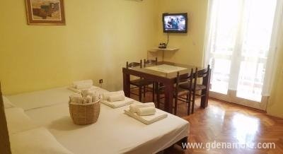 Apartmani Dedic - Ancora, privatni smeštaj u mestu Herceg Novi, Crna Gora